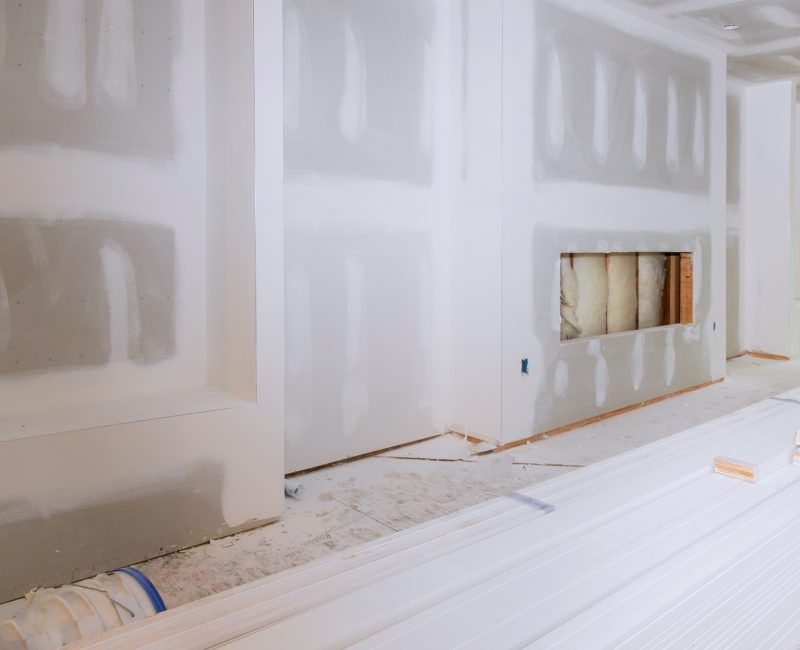 house-hall-interior-with-drywall-completely-instal-4FMU2PP house-hall-interior-with-drywall-completely-instal-4FMU2PP